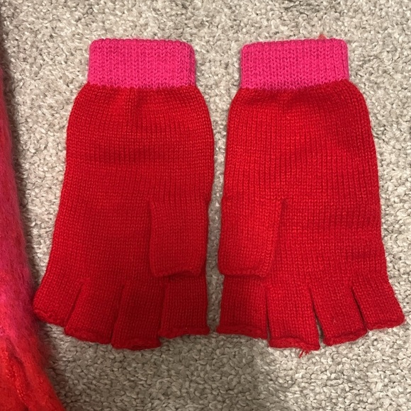 BP/Nordstrom two tone scarf and glove set - Picture 3 of 12